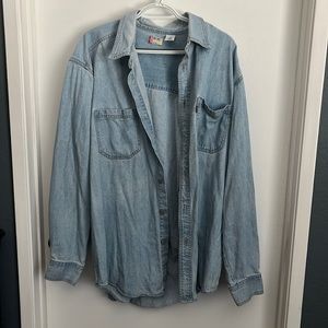 Levi’s long sleeve red tab blue jean shirt